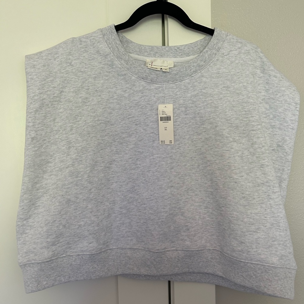 Cropped Grey Muscle Tee